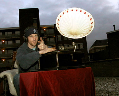 happy Rik on the roof